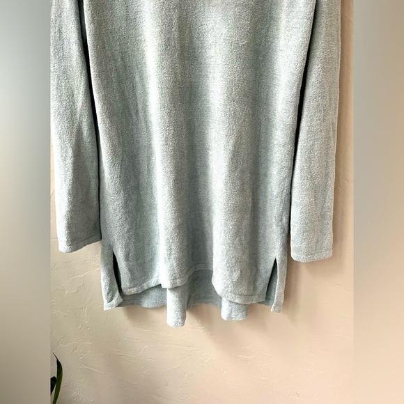 BAREFOOT DREAMS COZYCHIC ULTRA LITE HI LOW COWL SWEATER - Picture 4 of 5